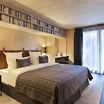 St-alban & 4*